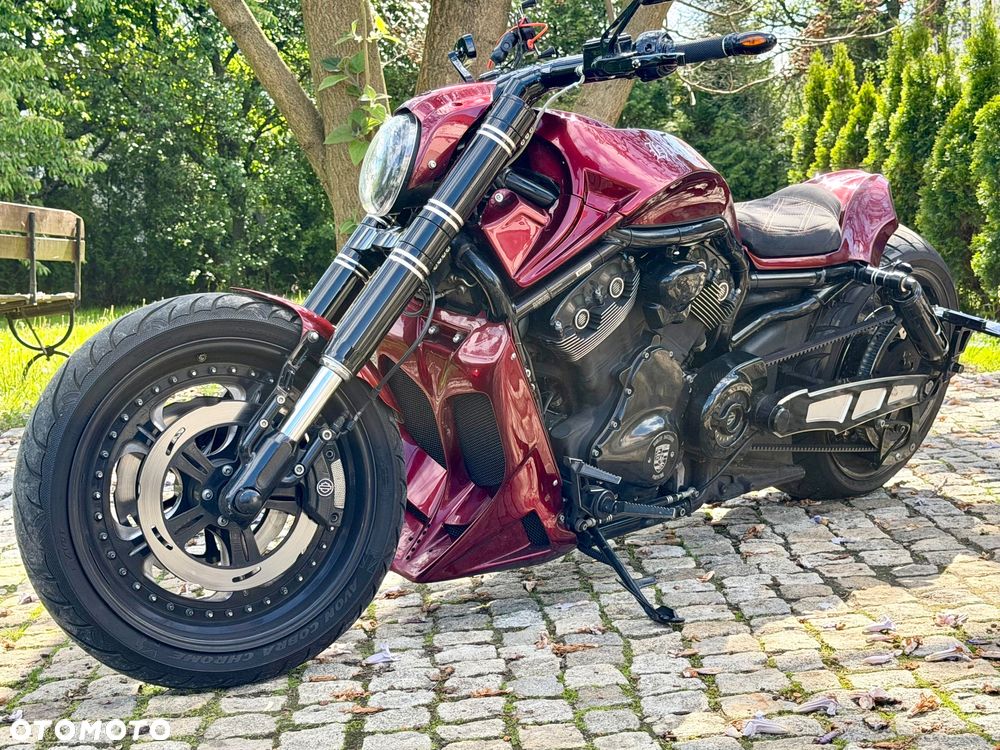 Harley-Davidson V-Rod Muscle - 2