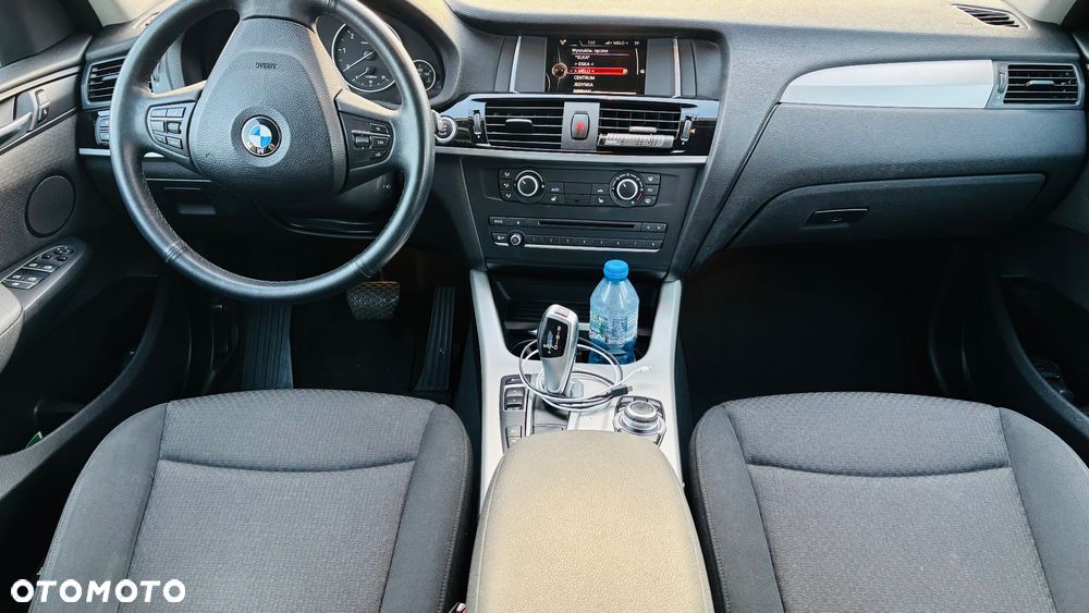 BMW X3 xDrive20d - 23