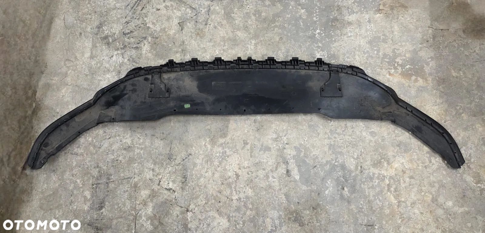 Dokładka płyta zderzaka przedniego Volkswagen Passat B8 R-line 3G0805903F - 1