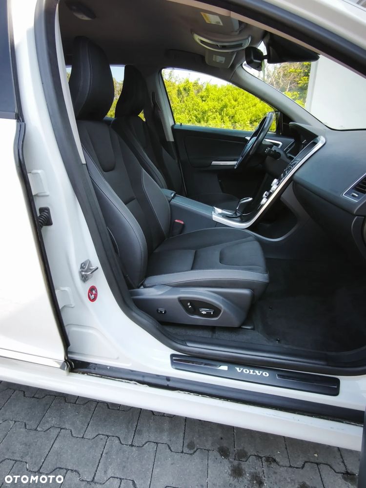 Volvo XC 60 T5 Geartronic Kinetic - 7
