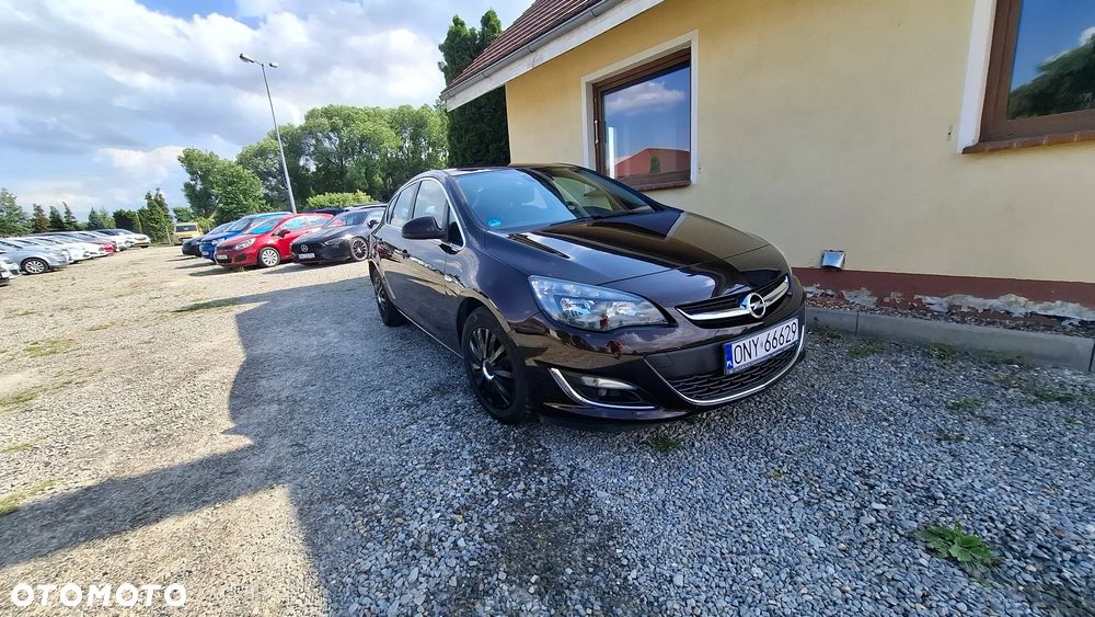 Opel Astra 1.4 T Cosmo S&S - 3