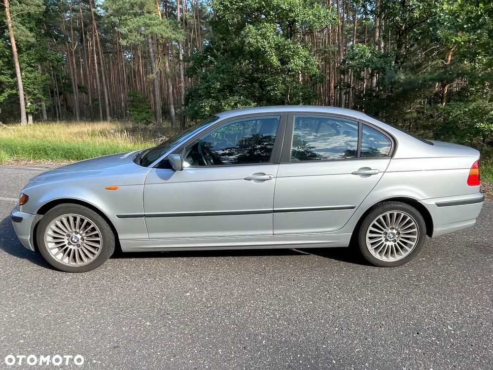 BMW Seria 3 316i - 4