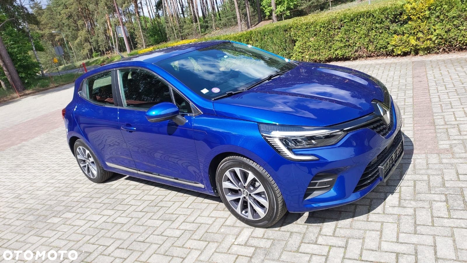 Renault Clio 1.6 E-TECH Intens - 1