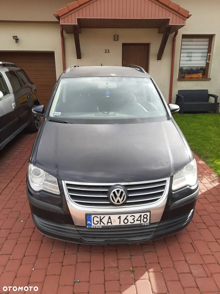 Volkswagen Touran 1.9 TDI Conceptline - 1