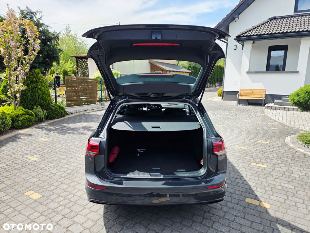 Volkswagen Golf 2.0 TDI Life - 22