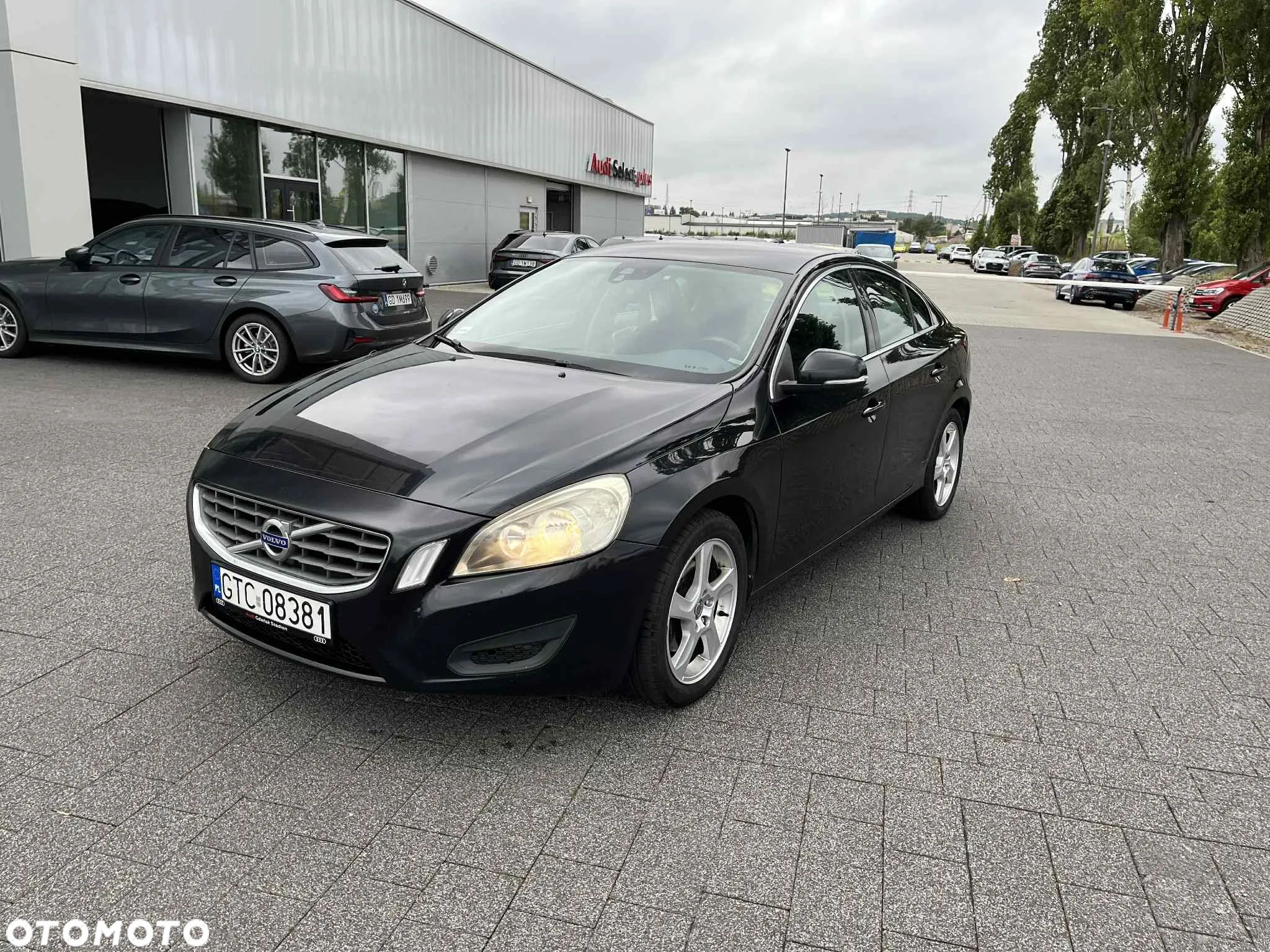 Volvo S60 - 1