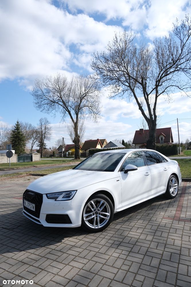 Audi A4 Limousine - 2