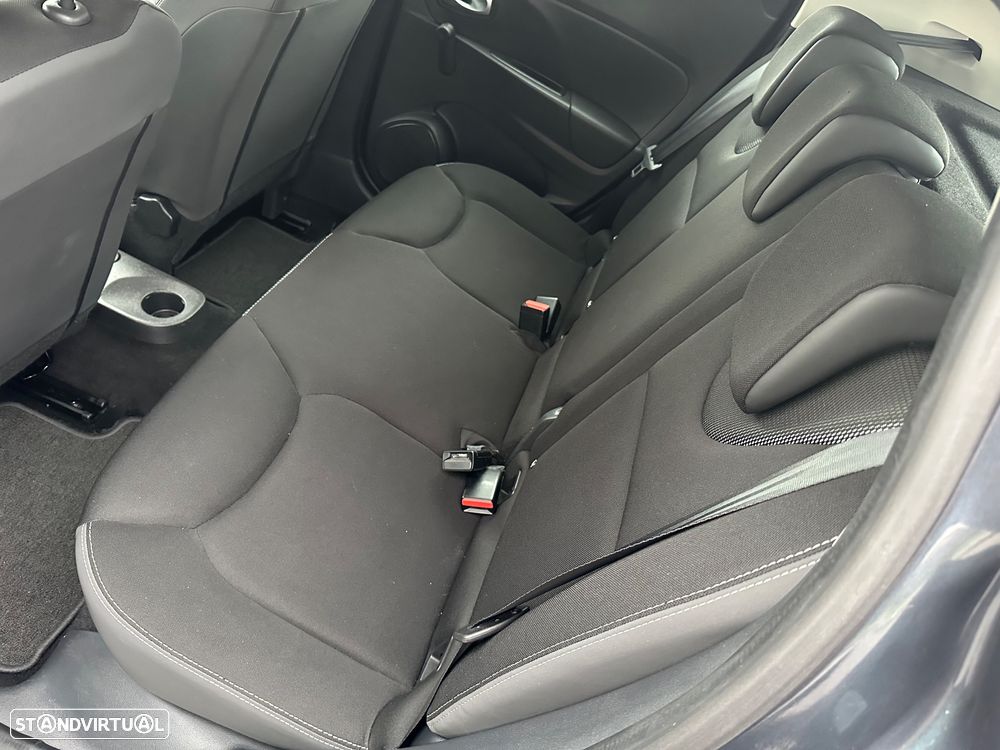 Renault Clio 1.5 dCi Limited - 18