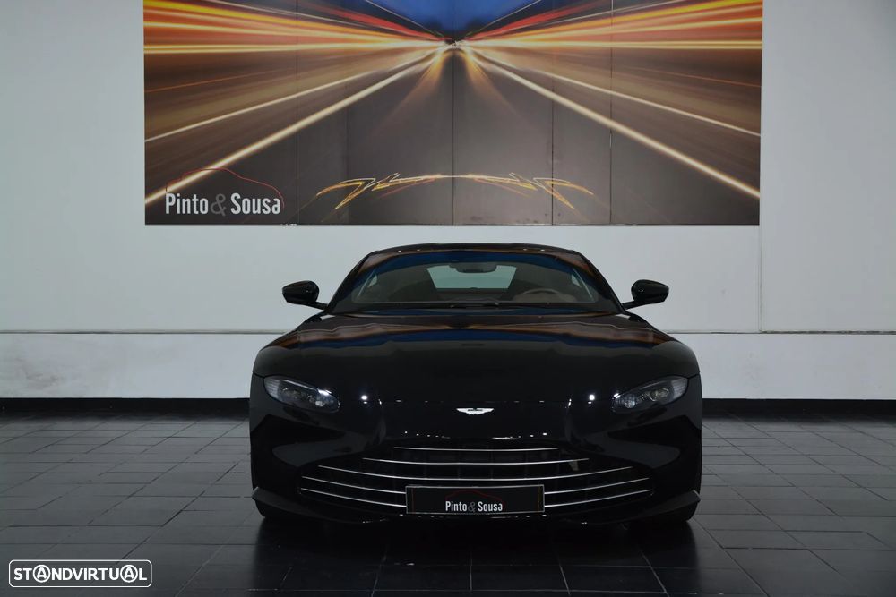Aston Martin Vantage Coupe V8 - 5