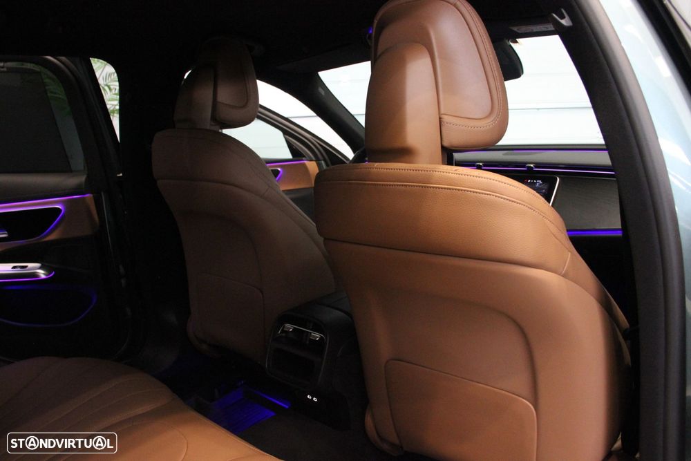 Mercedes-Benz E 300 de 4Matic All-Terrain - 16