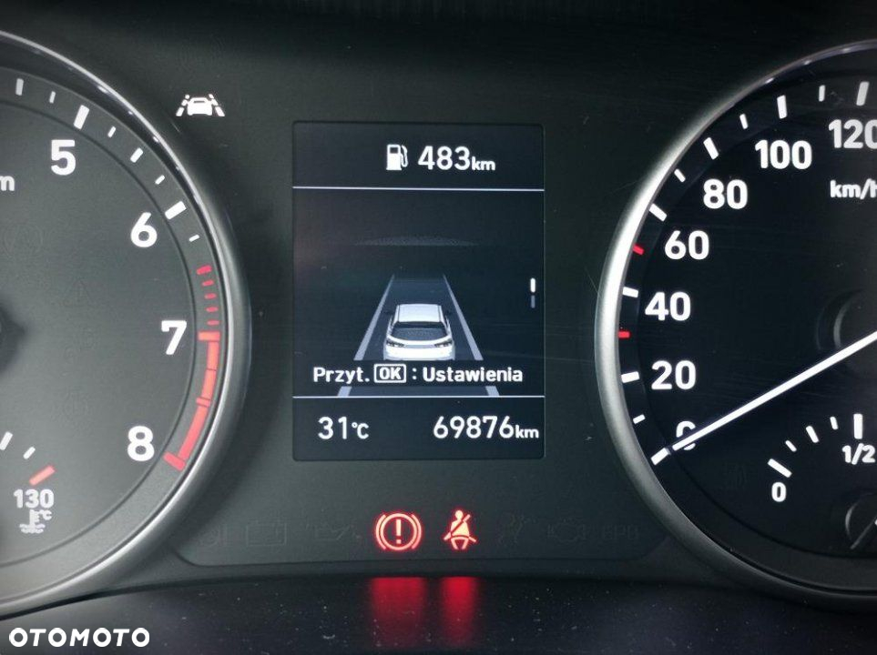 Hyundai i30 - 24