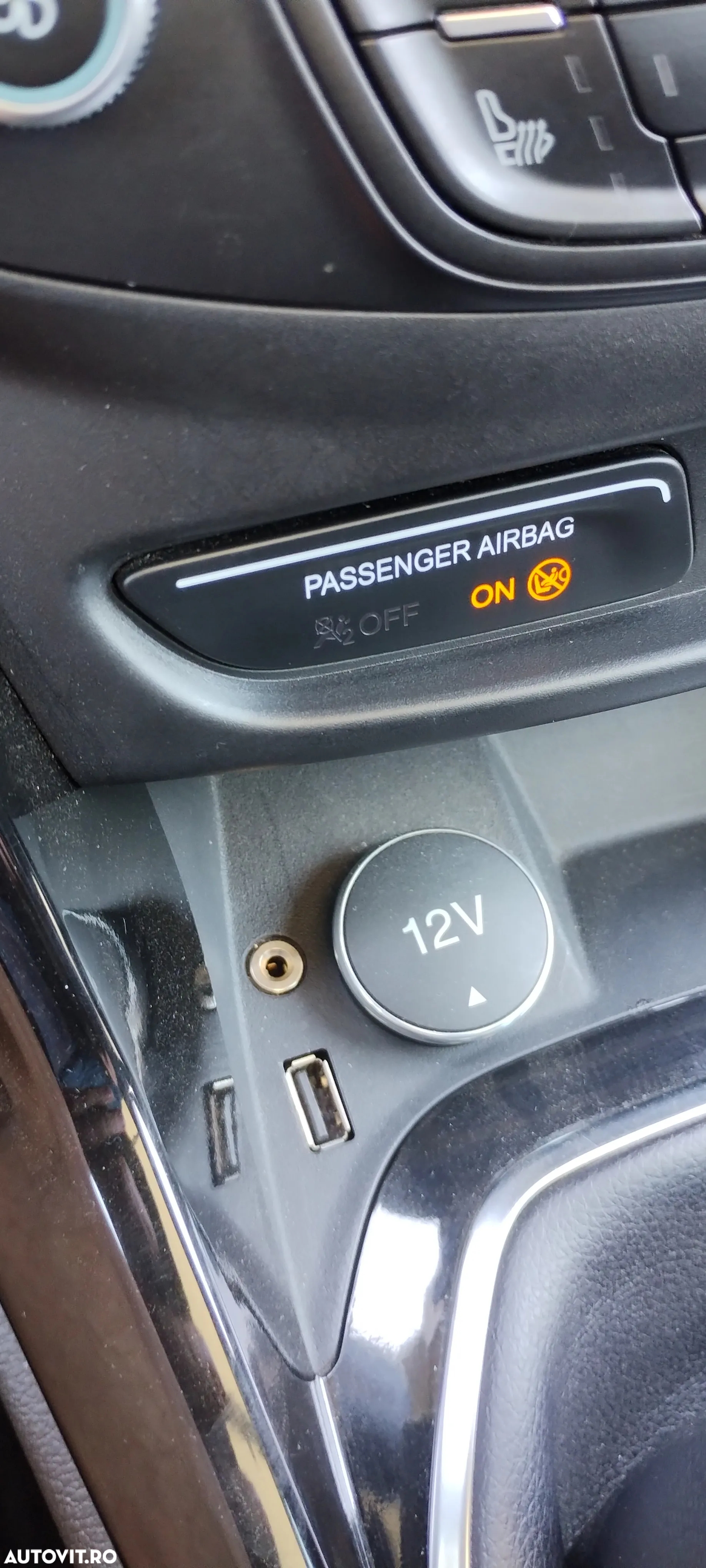 Ford B-Max 1.0 EcoBoost Titanium - 32