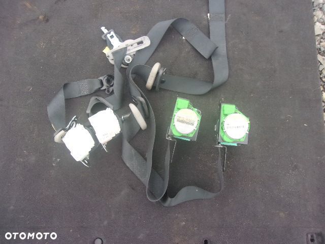 Deska Airbag Pasy Toyota Yaris II Lift 2010r - 10