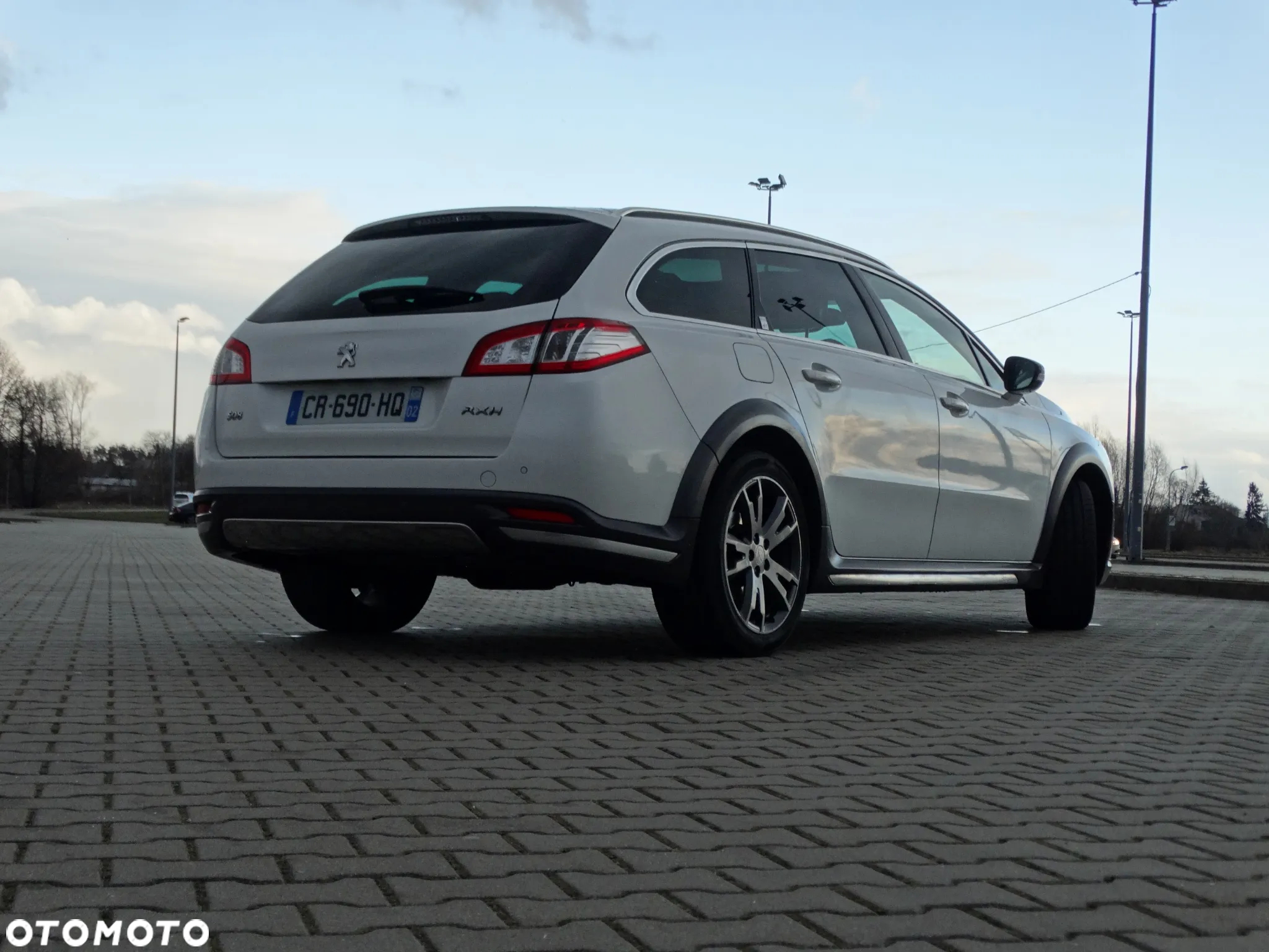 Peugeot 508 RXH 2.0 HDi HYbrid4 - 12