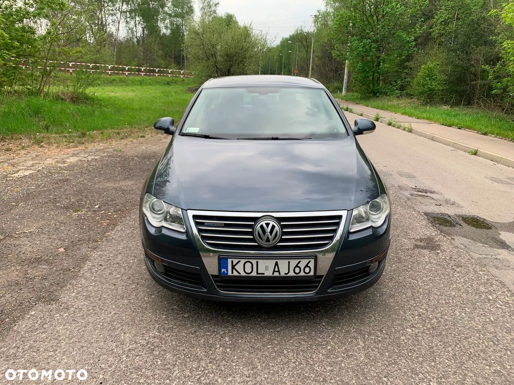 Volkswagen Passat 1.9 TDI DPF BlueMotion - 2