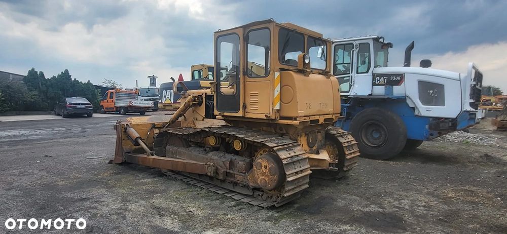 HSW Dressta Stalowa Wola TD 15 C , silnik Cummins - 3
