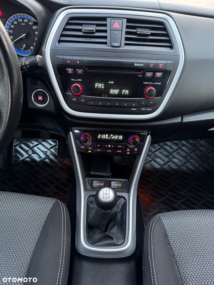 Suzuki SX4 S-Cross 1.6 VVT 4x2 limited+ - 26