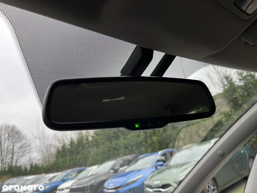 Kia Venga 1.6 Business Line - 24