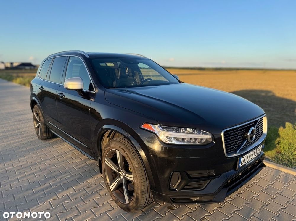 Volvo XC 90 - 1