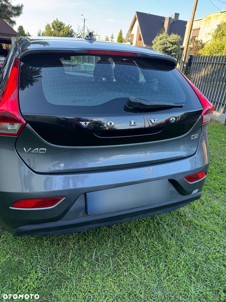 Volvo V40 D2 - 8