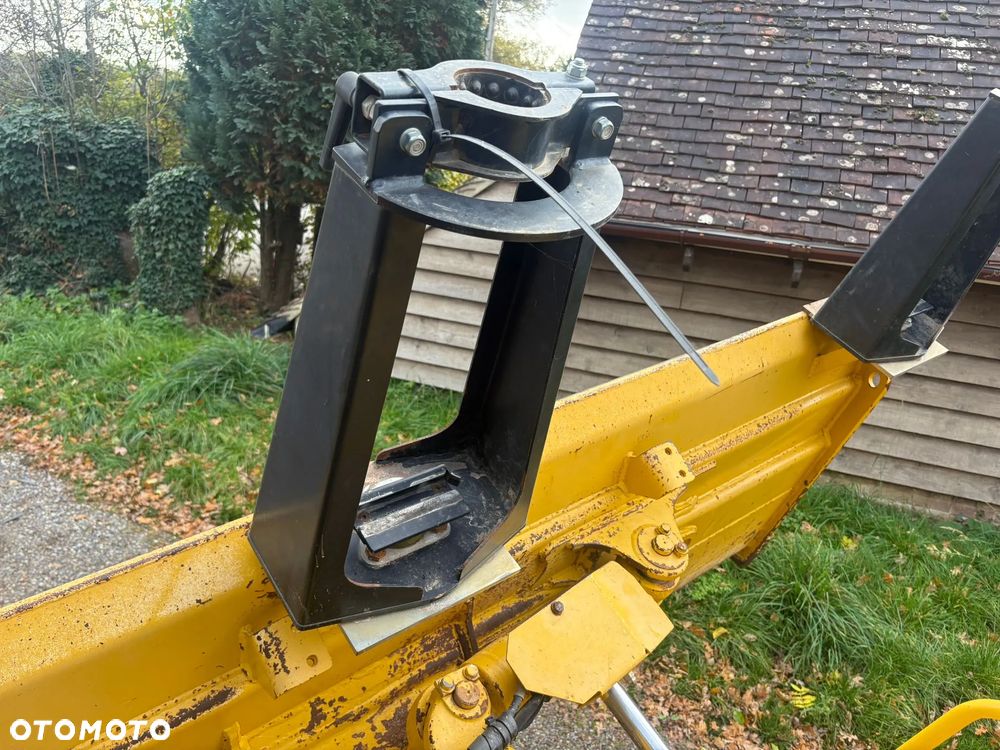 Komatsu D51PX-24 - 7