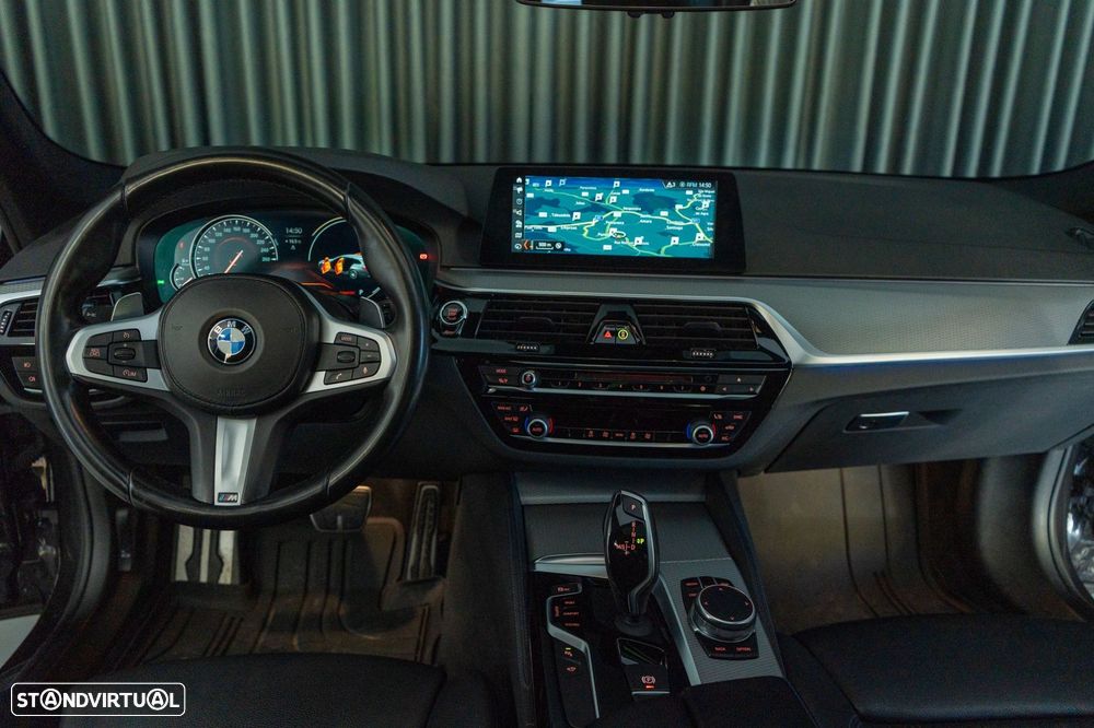 BMW 520 d Pack M Auto - 12