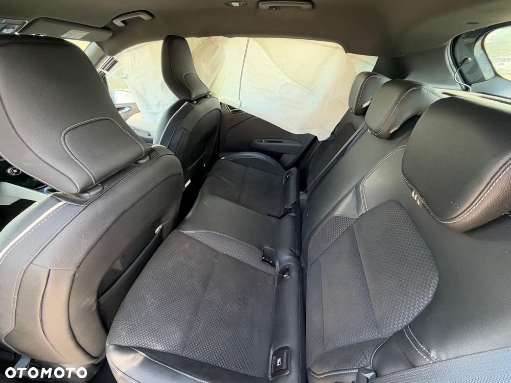 Renault Clio - 12
