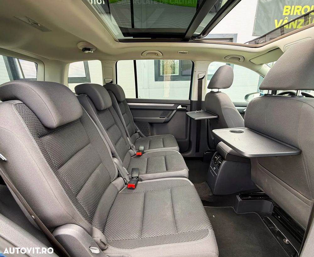 Volkswagen Touran 1.2 TSI Life - 22
