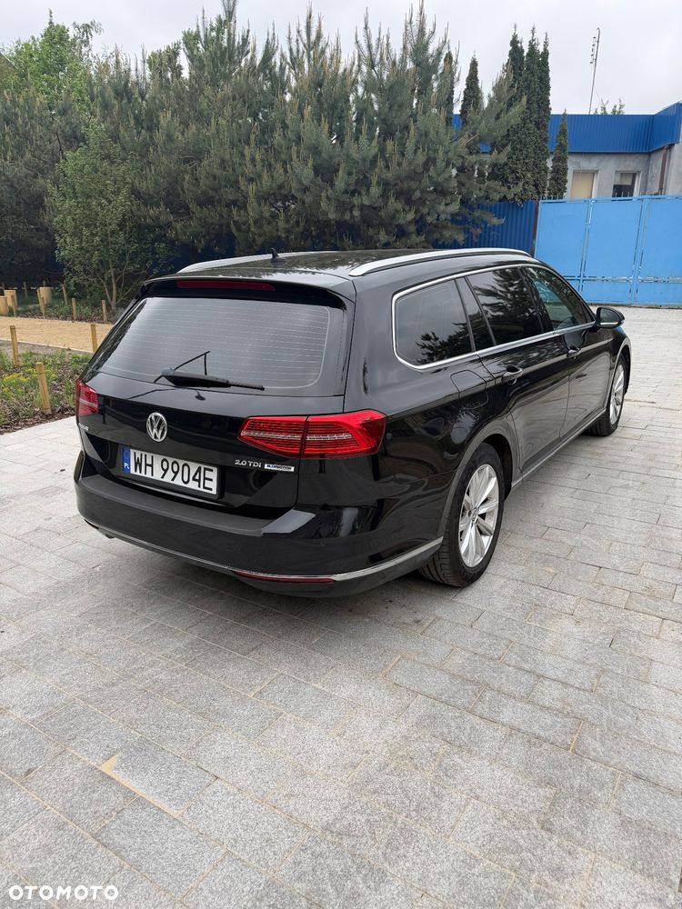 Volkswagen Passat 2.0 TDI SCR DSG - 4