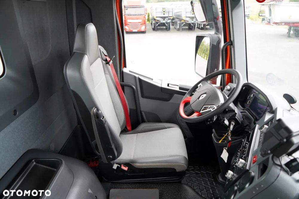 Renault K 380 / 6X4 / SKRZYNIOWY 6.2 M / + HDS HIAB 166 ES-4 / MAX UDŹWIG 6 500 KG / WYSÓW 12.3 M / ROTATOR / STEROWANIE RADIOWE  / SPROWADZONY - 28