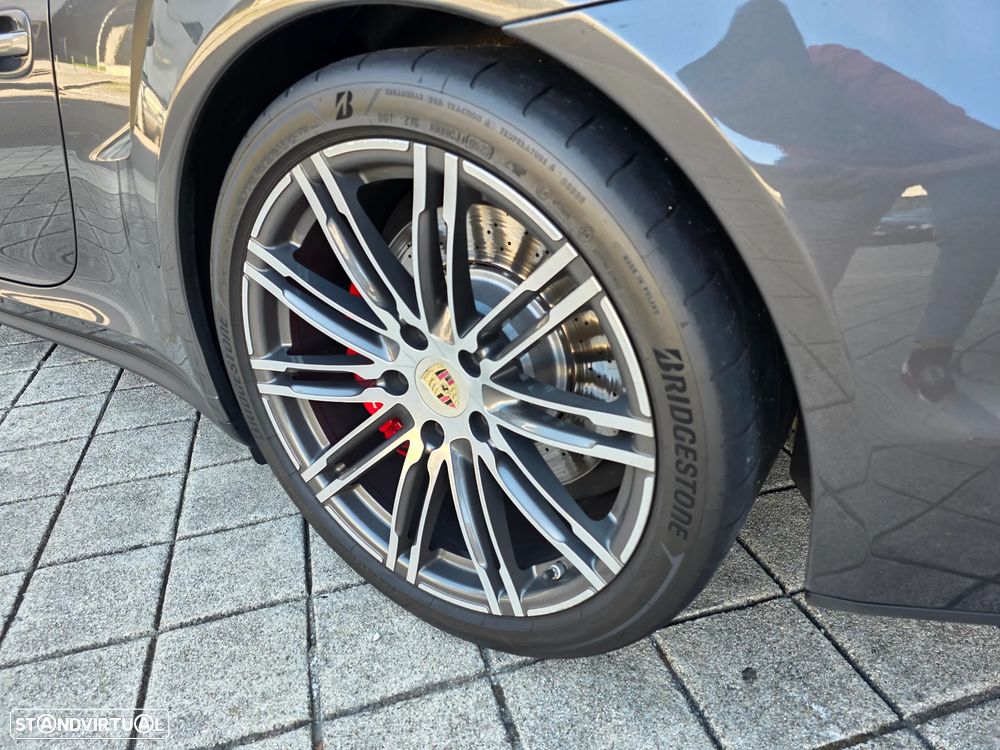 Porsche 911 (991) Turbo PDK - 11