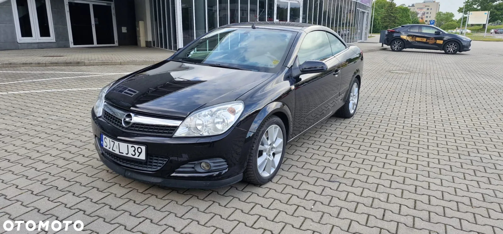 Opel Astra Twin Top 1.9 CDTI Cosmo - 9