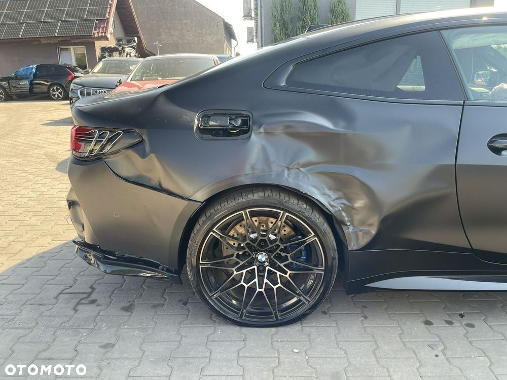 BMW M4 Competition M xDrive - 4