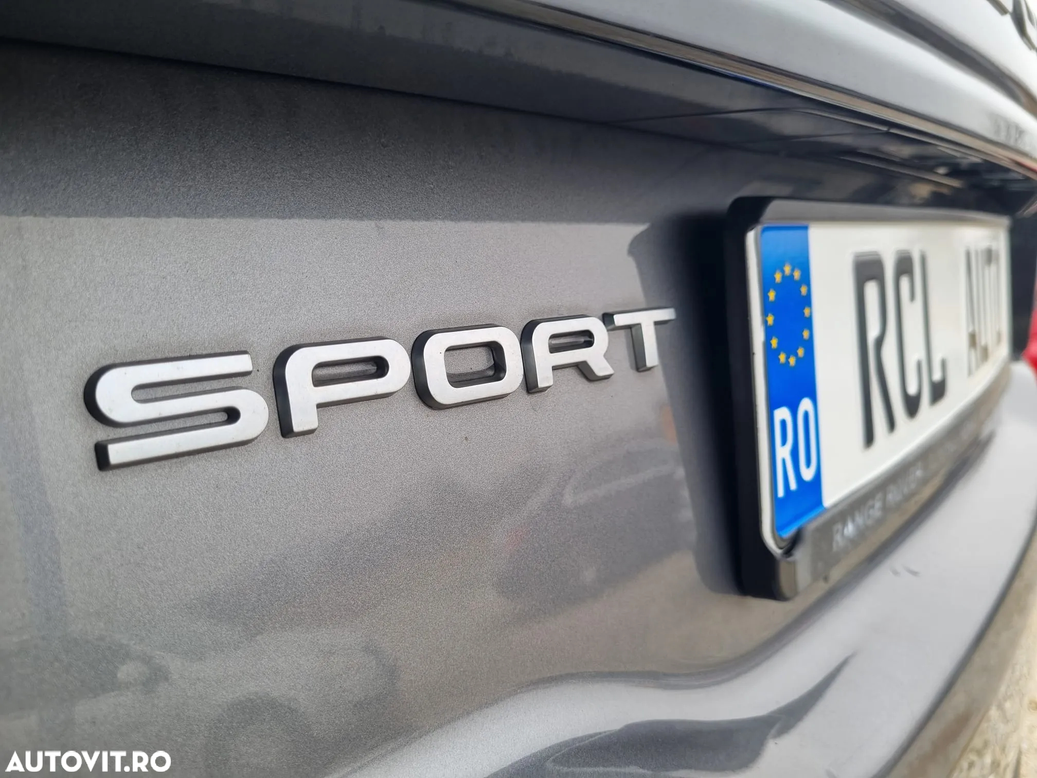 Land Rover Discovery Sport 2.0 D180 R-Dynamic MHEV SE - 37