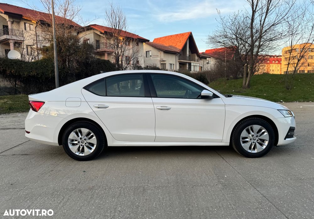 Skoda Octavia 1.5 TSI Ambition - 2