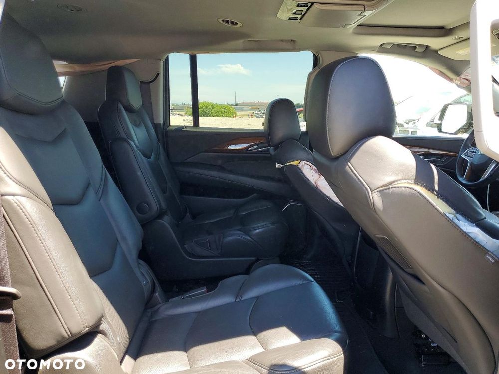 Cadillac Escalade 6.2 V8 Platinum - 11