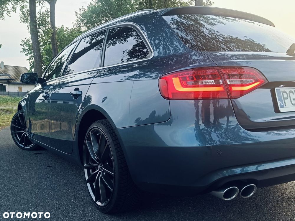Audi A4 Avant - 21