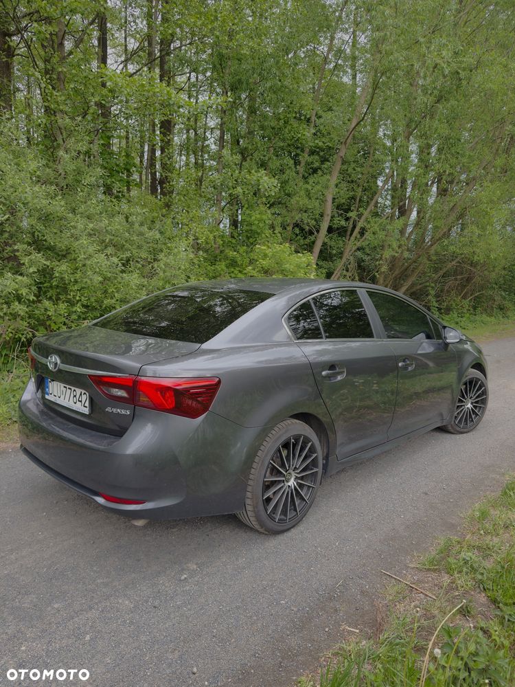 Toyota Avensis 2.0 D-4D Prestige - 9
