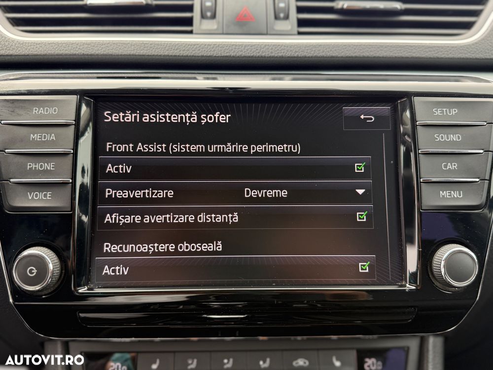Skoda Superb 2.0 TDI DSG Active - 13