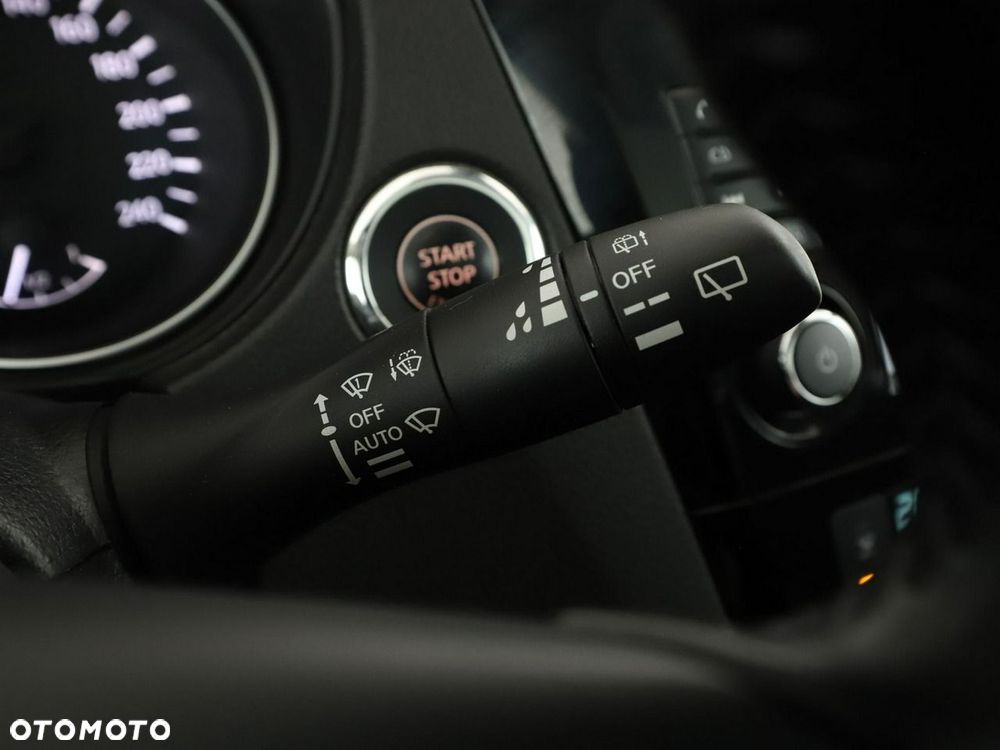 Nissan Qashqai 1.2 DIG-T N-Connecta - 31