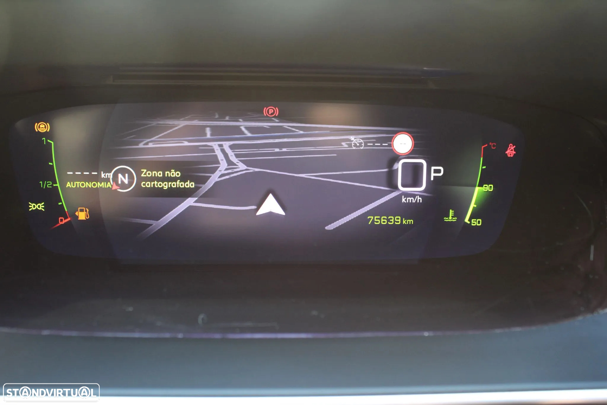 Peugeot 208 PureTech 130 EAT8 Allure - 12