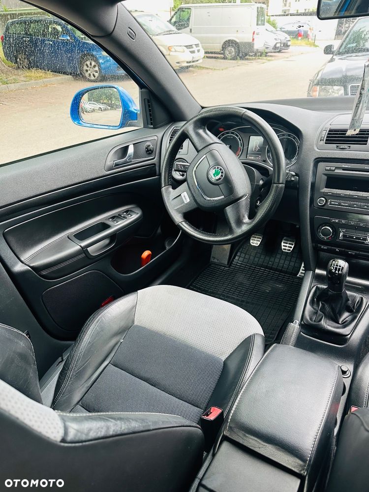 Skoda Octavia 2.0 TDI DPF RS - 13
