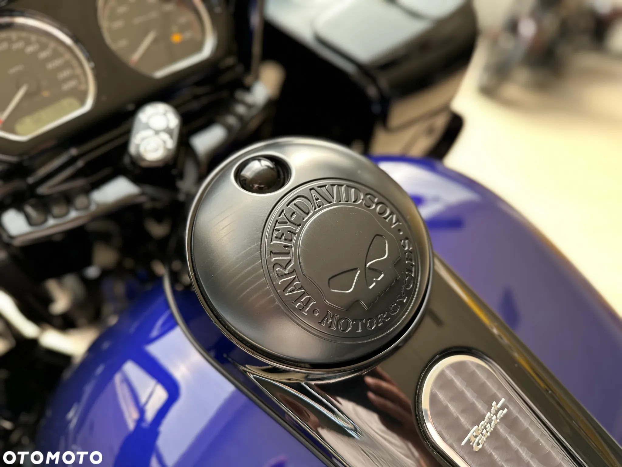 Harley-Davidson Touring Road Glide - 30