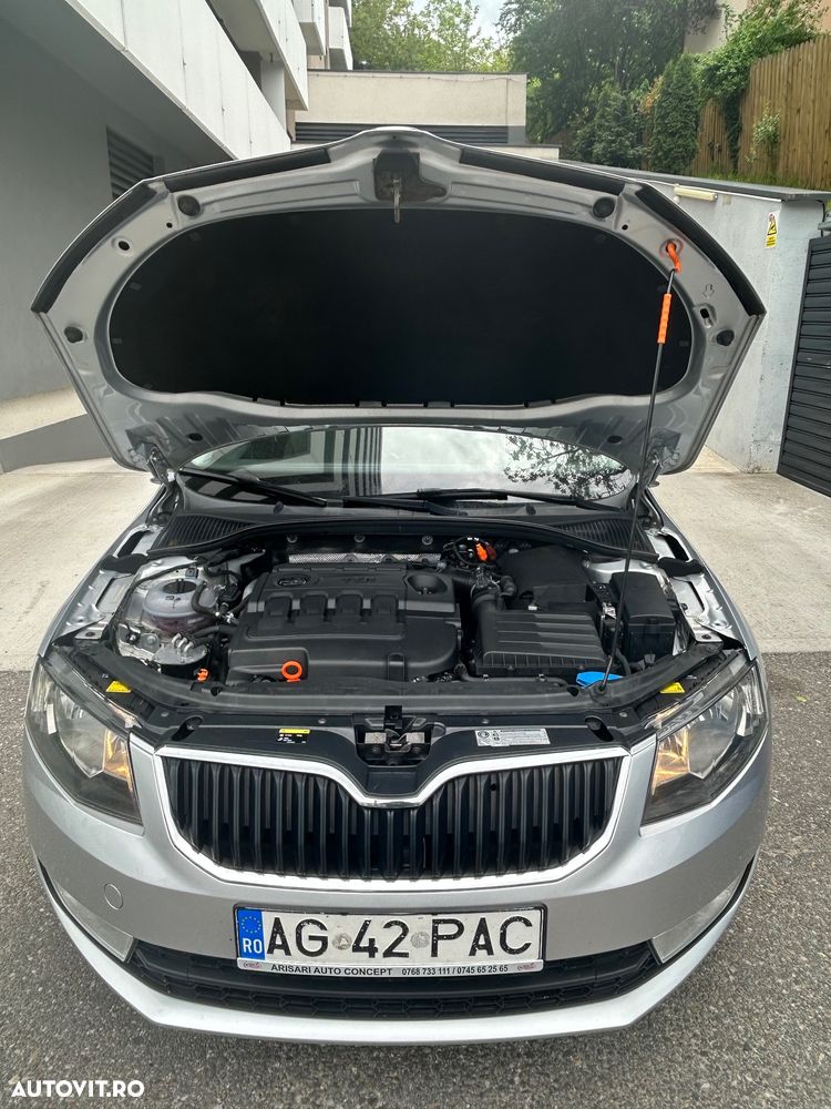 Skoda Octavia 1.6 TDI AMBITION - 26
