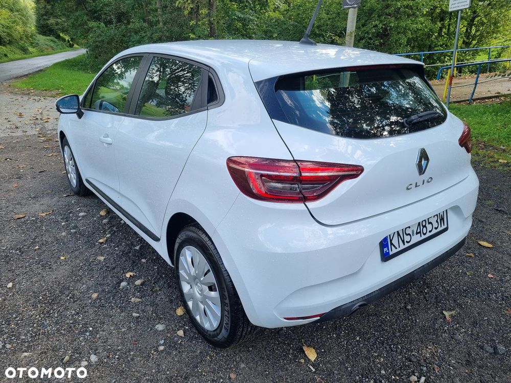 Renault Clio - 7