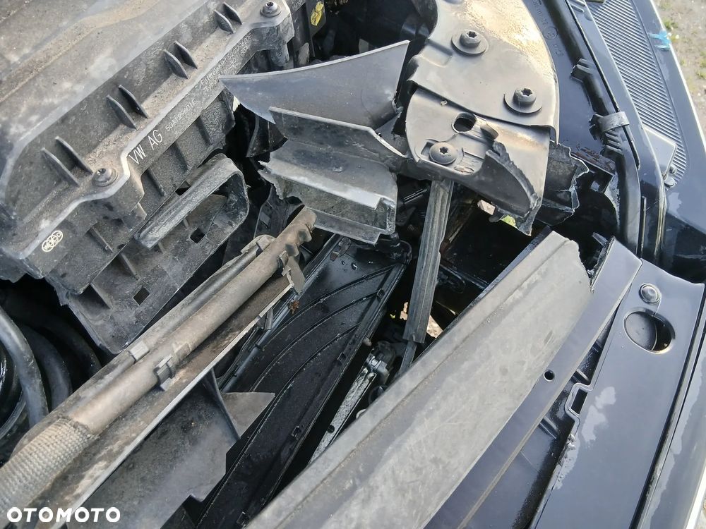 Volkswagen Touran 1.5 TSI ACT OPF DSG Highline - 16