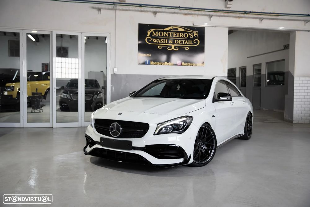 Mercedes-Benz CLA 45 AMG 4Matic Speedshift DCT 7G Night Edition - 25