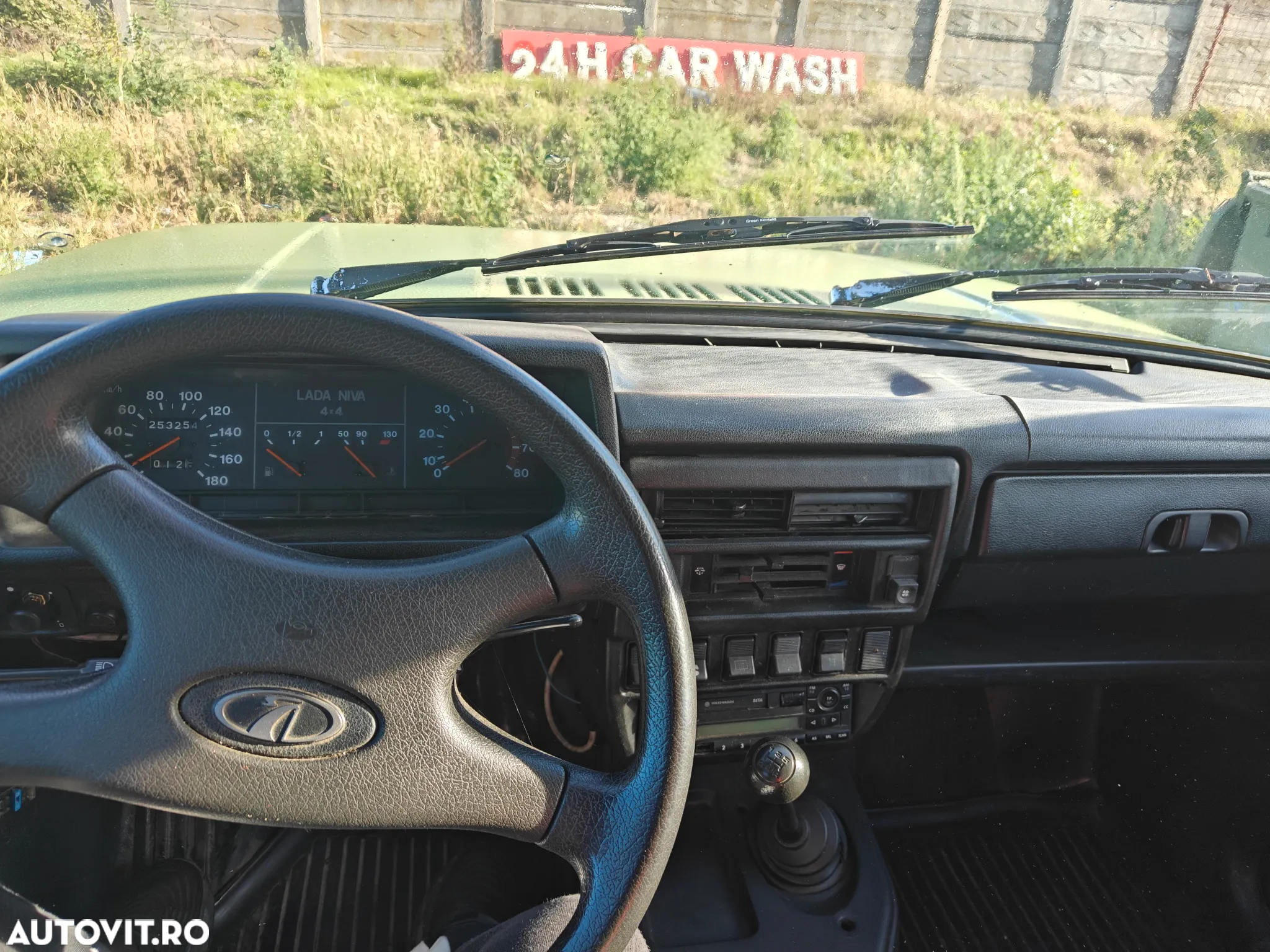 Lada Niva 1.7 4x4 - 10