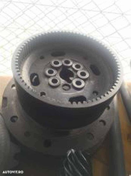 Butuc roata buldoexcavator case 580k - 1