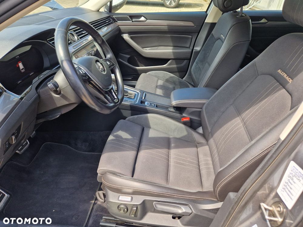 Volkswagen Passat Alltrack 2.0 TDI SCR 4Mot DSG - 15